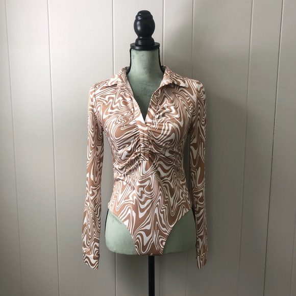 SO Women's Brown and White Bodysuit with collar - Picture 1 of 2